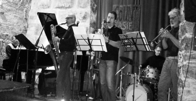 JANUA JAZZ PROJECT a CARGO MARKET